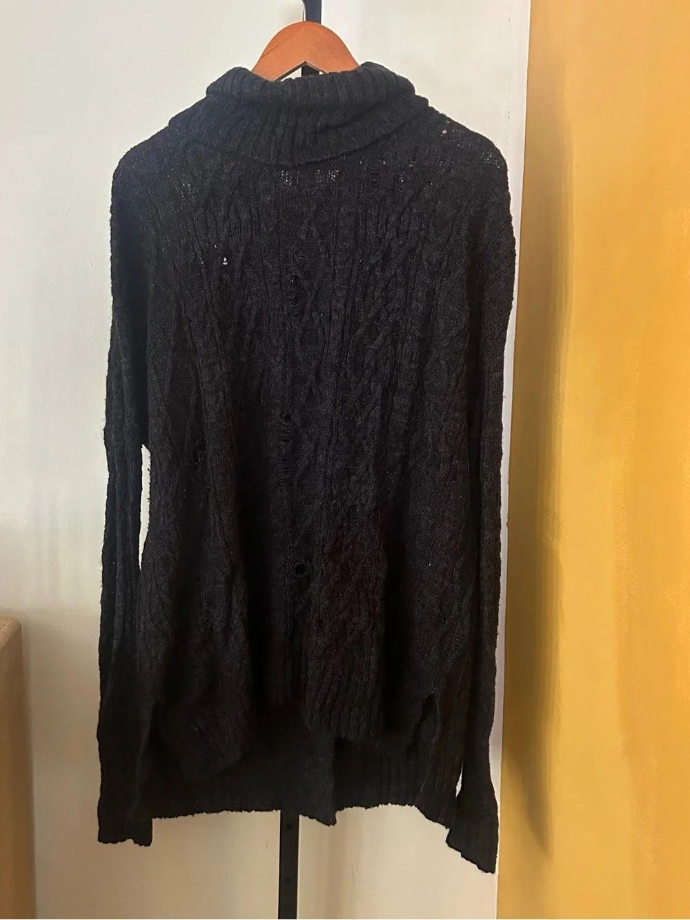 Free People Distressed Cable Knit Turtleneck Sweater Oversized Cowl‎ Black Small
